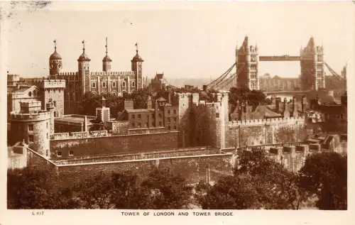 BR58604 Tower of London und Tower Bridge London UK