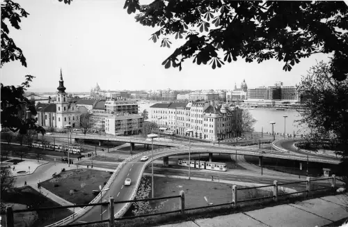 B65907 Straßenbahnen in Budapest Autos Voitures Ungarn