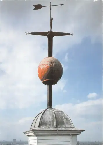 B87105 the greenwich time ball london uk