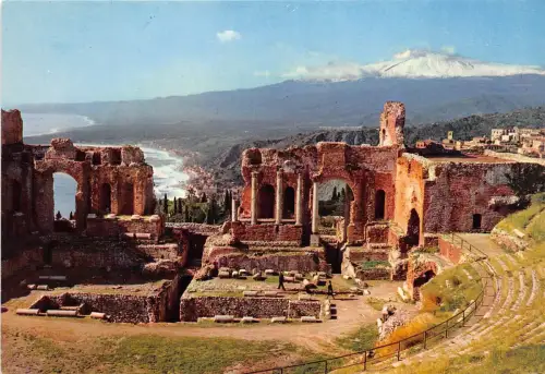 B68968 Scena dei Teatro Greco Taormina italy