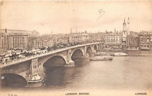 BR58581 London Bridge Wagenschiff Bateaux UK