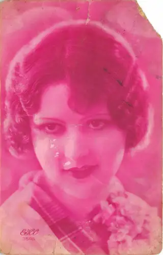 B41107 femme woman corner cut