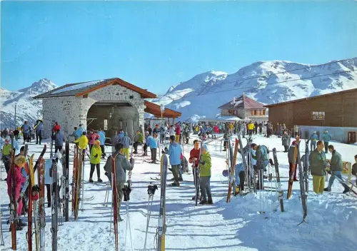 BR10815 St moritz Club Mediterranee switzerland 3