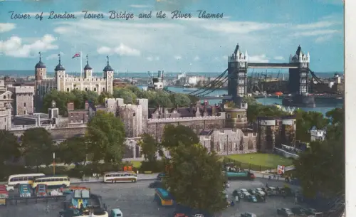 BF30811 tower of london uk tower bridge and the river front/back image
