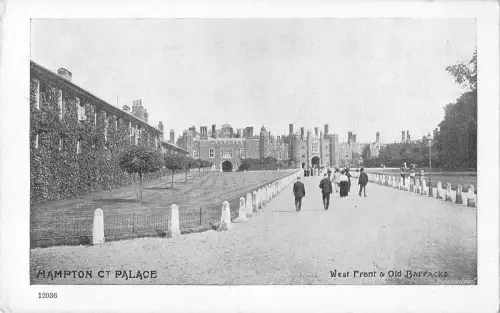 uk26622 old barracks hampton court palace london real photo uk