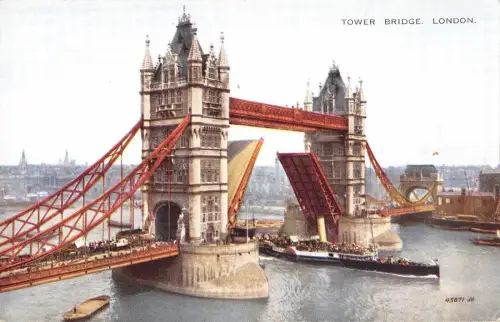BR94613 tower bridge london ship bateaux uk