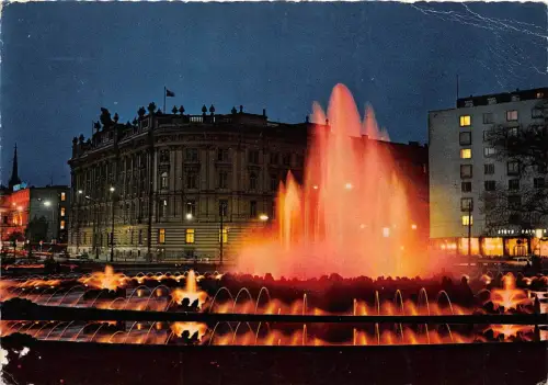B48307 Wien Brunnen bei Nacht Österreich