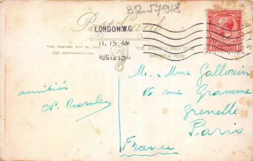 BR57918 the tower bridge ship bateaux london uk