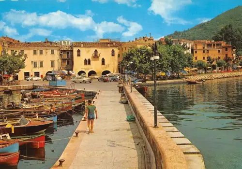 BG6450 lago di garda garda boot auto voiture italy