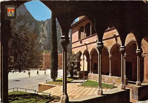 BT17620 monsterrat detail del barri gotic spain