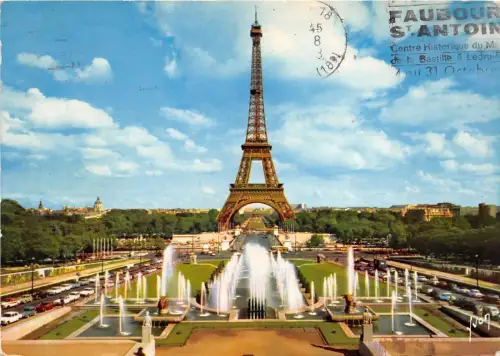 B31551 Paris le Tour Eiffel les Jardines du Palais de Chaillot france