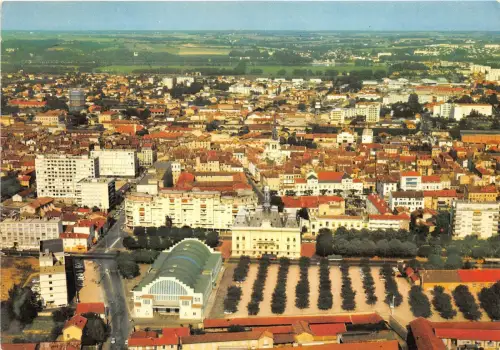 BR9899 Villefranche en Beaujolais vue generale france