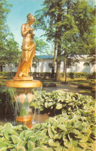 BR13002 The Bell Fountain Petrodvorts russia