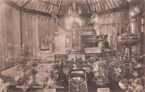 BR61271 reaglia tower of london uk