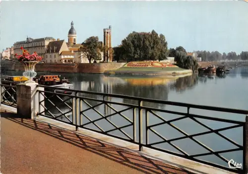 BR23520 Quai de la Saone Chalon sur Saone Frankreich