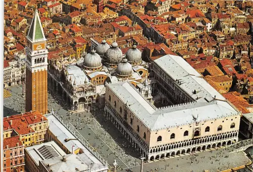 BG17959 venezia veduta aerea della basilica di s marco italy