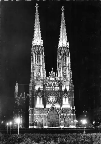 B22348 Wien Votivkircke Österreich