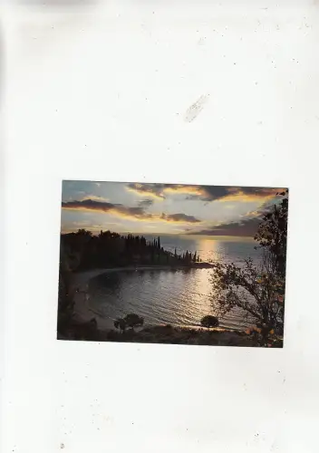 BG18001 lago di garda punta s vigilio al tramonto italy