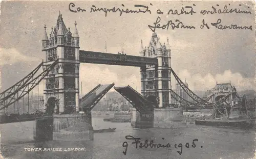 B90838 tower bridge london uk