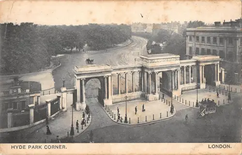 BR80286 hyde park corner london uk