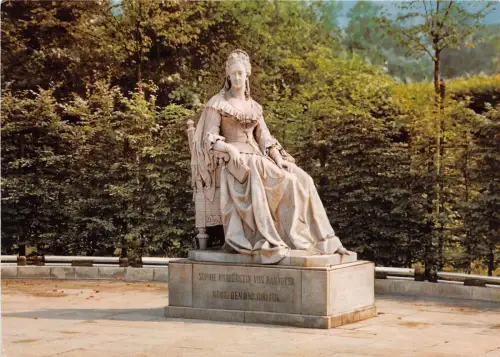 BG10493 hannover herrenhausen kurfurstin sophie skulptur kunst germany