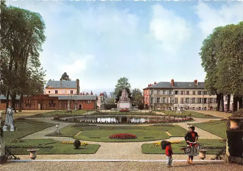 B52544 Lisieux Les Jardins Frankreich