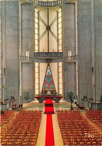 BR847 France Royat Eglise Notre dame