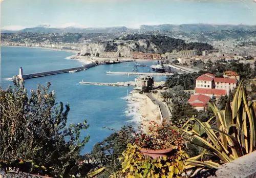 BR21534 Nice L Entree du Port france