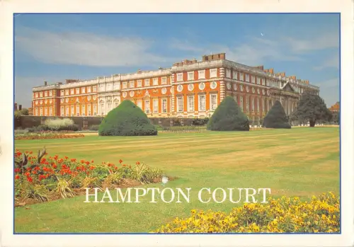 BR81960 Hampton Court UK