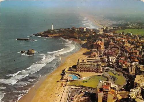 BR8942 Vue generale de la Grande Plage Biarritz france
