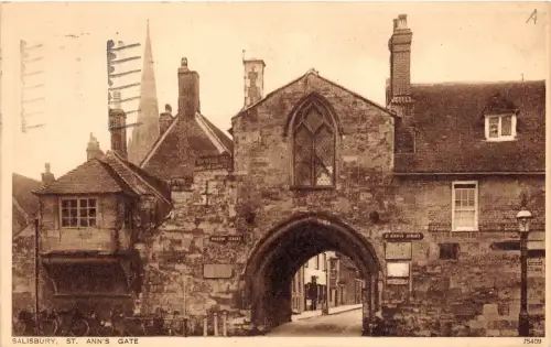 BR58111 st ann s gate salisbury uk