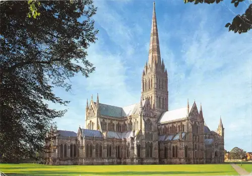 BR75549 salisbury cathedral uk