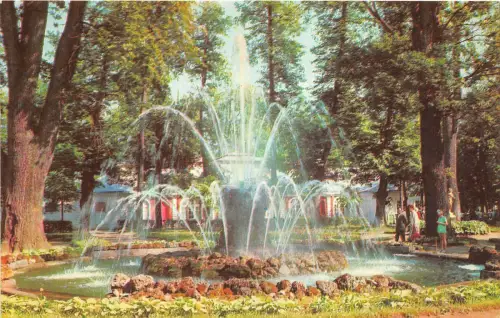 BR13003 The Sheaf Fountain Petrodvorts russia