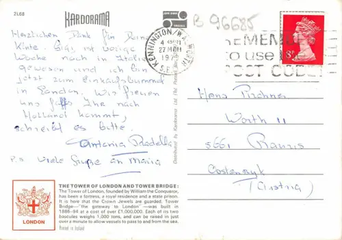 B96685 the tower of london and tower bridge uk