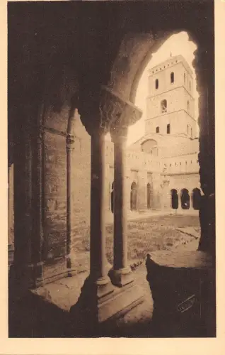 BF5088 clocher de la cathedrale arles st trophime france France