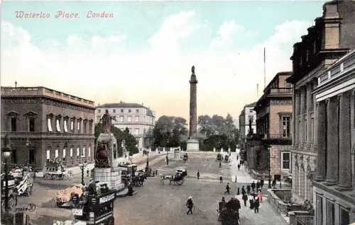 B85559 waterloo place chariot bovril london uk