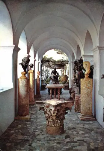 BG11526 ana capri san michele loggia delle sculture art sculpture italy