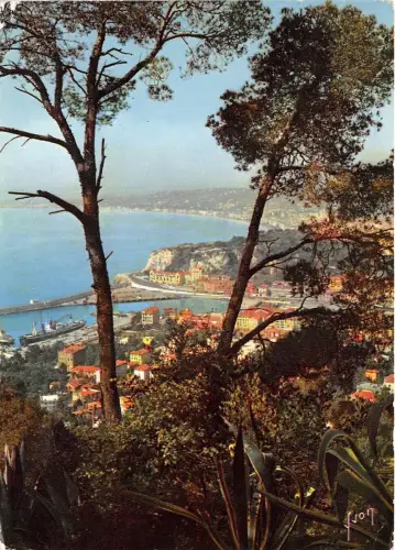 B52521 Nice vue generale france