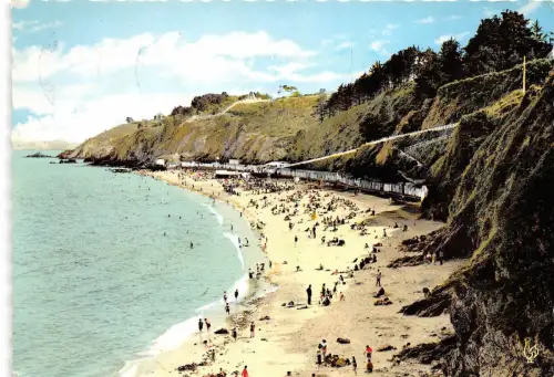 BR4847 Etables sur Mer vue generale de la Plage des Godelins france