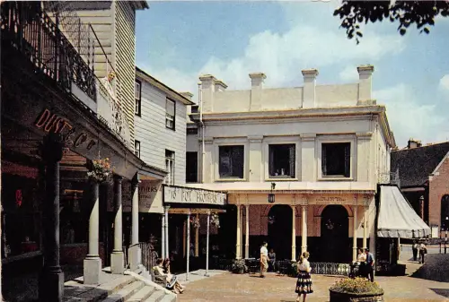 B88907 tunbridge wells the pantiles kent uk