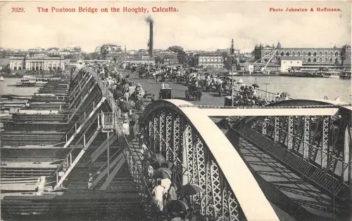 Lot 89 die Poontonbrücke auf der hochkalkulierten Bootskutsche Indien