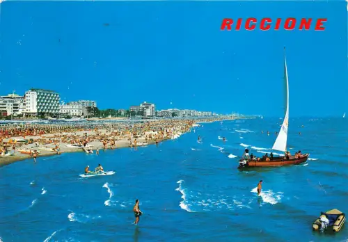 BG28083 riccione lungomare e spiaggia italy