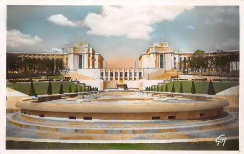 B2761 Frankreich Paris Trocadero PPC Front/Back Scan