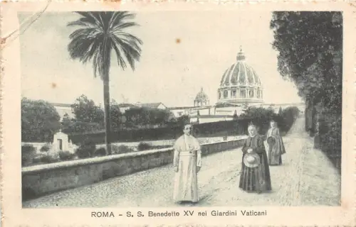 BR32743 Roma Giardini Vaticani italy