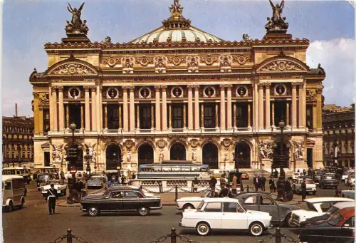 B83062 paris la place de l opera france