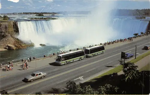 Lot 17 canada horeshoe falls niagara chutes ontario bus car