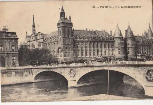BF11639 la conciergerie paris france front/back image