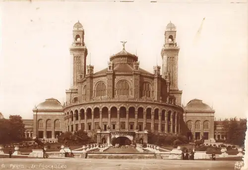 BR72810 Echtfoto Le Trocadrero Paris Frankreich
