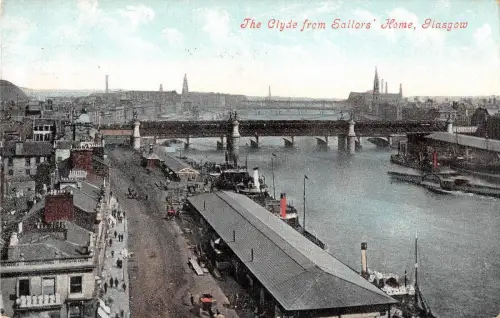 BR75282 the clyde from sailors home glasgow scotland