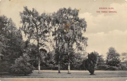 BR75359 rouken glen the three graces echtfoto glasgow schottland